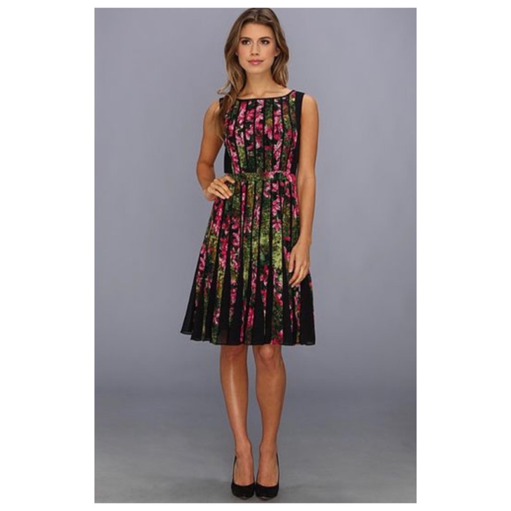 NWT Adrianna Papell Fractured Floral Midi